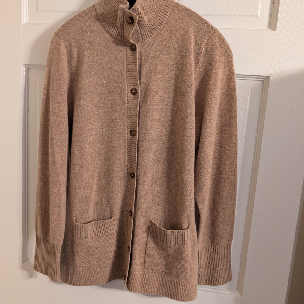 L.L. Bean 100% Cashmere Cardigan Small Petite Tan/Honey Color NWOT - Picture 2 of 8
